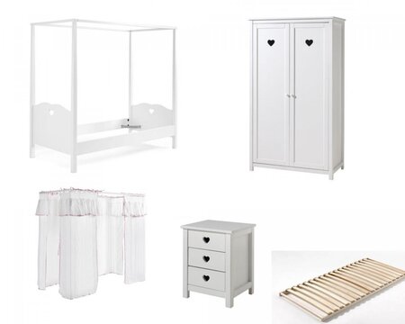 Lit à baldaquin avec rideaux et armoire