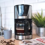Livoo Cafetière programmable 1 5 L 900 W Noir