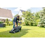 Tondeuse a gazon sans fil bosch - advancedrotak 36-660 (livrée avec 2 batteries 36v-2ah  ø de coupe 42 cm -jusqu'a jusqu'a 660 m²)