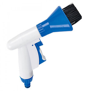 Brosse pour nettoyer filtre cartouche de piscine ce branche avec le tuyau d'arrosage.