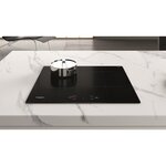 Whirlpool - wsq4860ne - table de cuisson induction - 4 foyers - 7200w - l60 cm - rêvetement verre noir