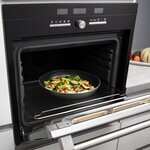 ARTHUR MARTIN Batterie - 8 pcs : 2 poeles 24-28 cm  1 casserole 18 cm  1 sauteuse 24 cm  2 couvercles 18-24 cm  1 ustensile