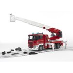 BRUDER - Camion pompier SCANIA R-serie, avec échelle, pompe a eau et module son et lumiere - 59 cm