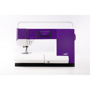 Pfaff Expression 710