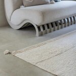 Tapis coton beige texturé avec finition pompons M - 140 x 200 cm