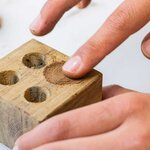 DIY encens - Moule en bois pour 4 cônes + Poudre Cœur de Myrrhe