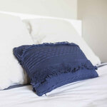 Coussin en coton tricoté bleu Alaska 30 x 50 cm