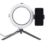 Lumière led sur trépied pour vidéos et photos