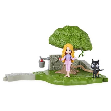 Wizarding world - playset cours de soins aux créatures magiques - 6061845 - jouet harry potter avec figurine luna et accessoires