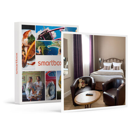 SMARTBOX - Coffret Cadeau Escapade romantique de 2 jours en hôtel 4* à Avignon avec pétales de roses et chocolats -  Séjour