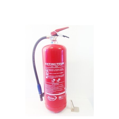 Extincteur 9l eau ce pulvérisée avec additif neuf