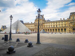 SMARTBOX - Coffret Cadeau Visite guidée combinée de la tour Eiffel et musée du Louvre avec croisière sur la Seine 2 adultes et 1 enfant -  Sport & Aventure