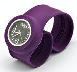 Montre classic bracelet prune et cadran noir