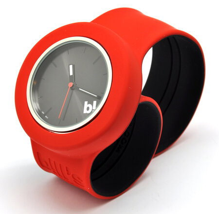 Montre b! Bracelet rouge et cadran noir