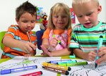 Feutre coloriage trio scribbi triangulaire pte large vert clair stabilo
