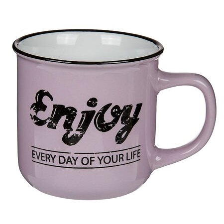 Tasse parme en céramique
