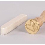 Kit Cachet Coeurs  2 5cm ø  blanc métallique  1 tampon  1 cire env. 12g  Boite 1kit