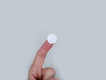 Rouleau de 500 Pastilles autocollantes blanches enlevables