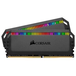 CORSAIR Mémoire PC DOMINATOR PLATINUM RGB 16GB (2 x 8GB) DDR4 DRAM 3200MHz C16 Memory Kit (CMT16GX4M2C3200C16)