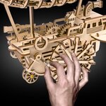 Robotime Modèle mécanique Airship Plane