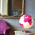 Globe terrestre lumineux Light & Colour Ø 30 cm - Rose