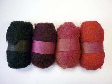 Laine cardée Nuances de rouge 4 nappes de 20 g