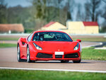 SMARTBOX - Coffret Cadeau Sensations sur circuit au volant ou en passager d'une Ferrari 488 GTB -  Sport & Aventure