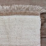Tapis en laine blanc cassé à franges marron glacé - 200 x 300 cm