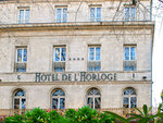 SMARTBOX - Coffret Cadeau Escapade romantique de 2 jours en hôtel 4* à Avignon avec pétales de roses et chocolats -  Séjour