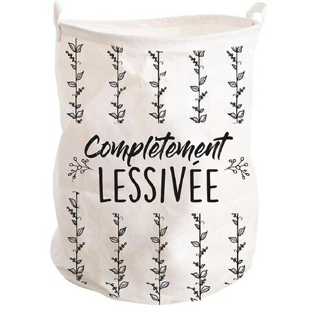 Corbeille à linge complètement lessivée