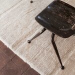 Tapis en laine blanc cassé à franges marron glacé - 80 x 140 cm