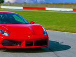 SMARTBOX - Coffret Cadeau Pilotage : 4 tours en Ferrari 488 sur le circuit du Bourbonnais -  Sport & Aventure