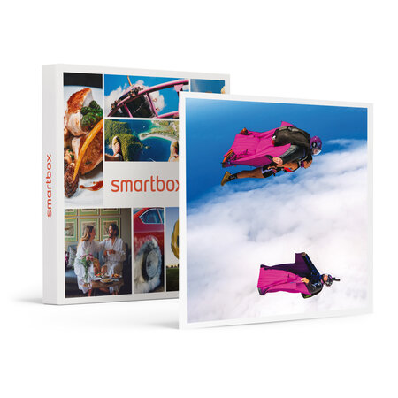 SMARTBOX - Coffret Cadeau Wingsuit en exclusivité mondiale : 1 vol en tandem depuis un hélicoptère à 4 000 m d'altitude pour 2 -  Sport & Aventure