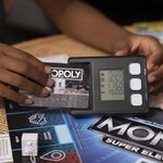 Monopoly super electronique - jeu de societe - jeu de plateau - version française