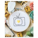 Coffret DIY - Broderie décorative - Fan de Télévision