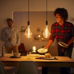 Philips ampoule led giant 5 w 300 lumens flamme 929001817201