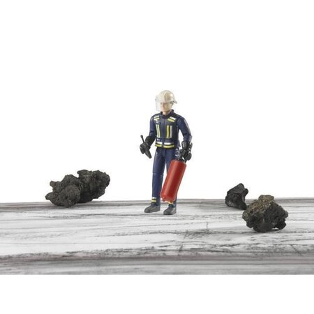 BRUDER - Figurine pompier avec casque, gants et accessoires - 10,7 cm