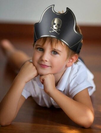 8 coiffes cartonnees pirate